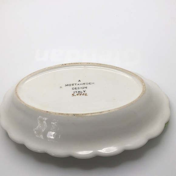 Vintage Mottahedeh Daisy Scalloped Dish. Made in Italy. Numbered S6522 - Picture 4 of 14